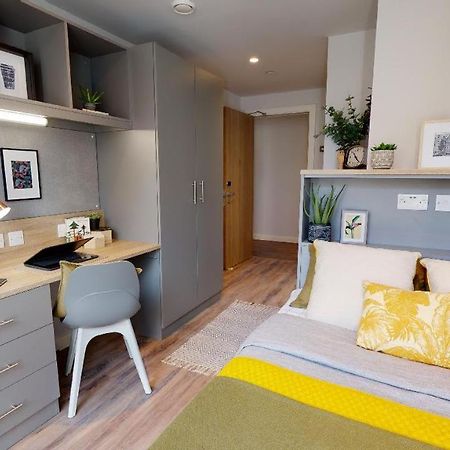 Iq Altus House Leeds Apartment Leeds  Exterior photo